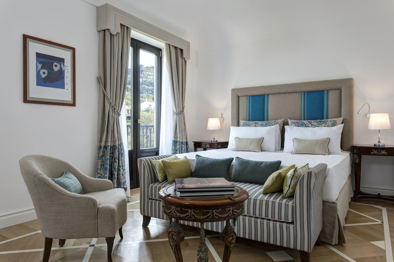 Chambre Double ou Lits Jumeaux Supérieure - Vue sur Jardin - Balcon