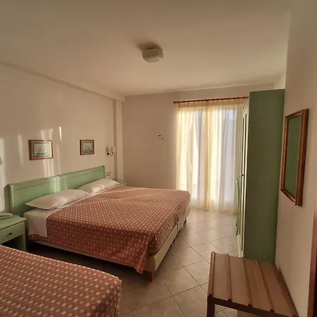 Hotel Dania-2